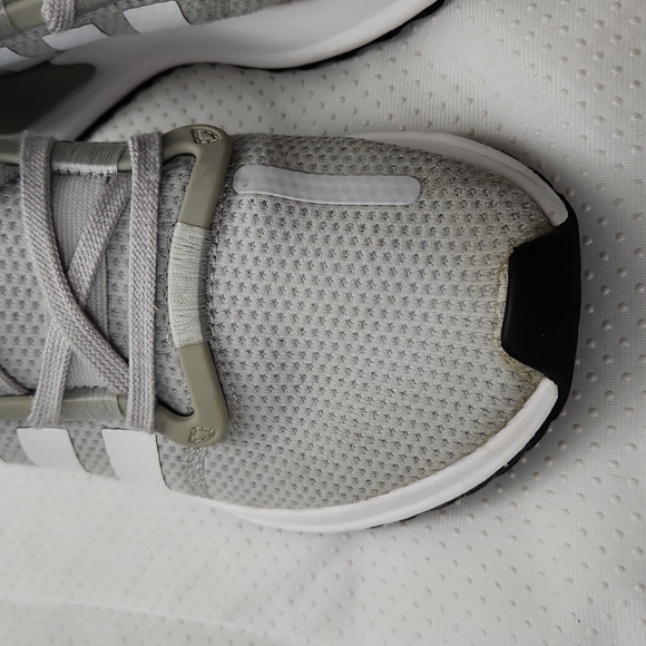 ADIDAS ORIGINALS WOMEN'S U_PATH RUNNING SHOE SOLID GREY,WHITE,BLACK US 8 - Picture 2 of 12